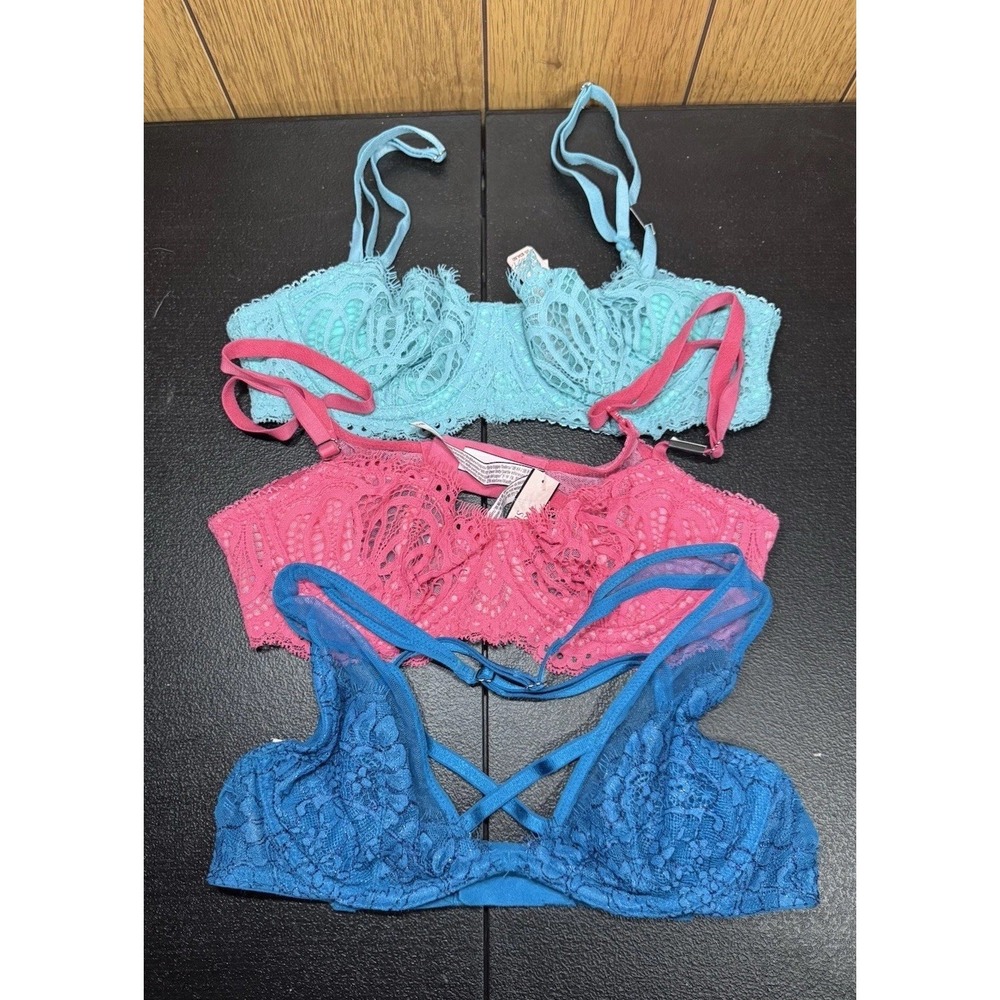 Victoria's Secret Bra Lot Of 3 Size 32B All NWT